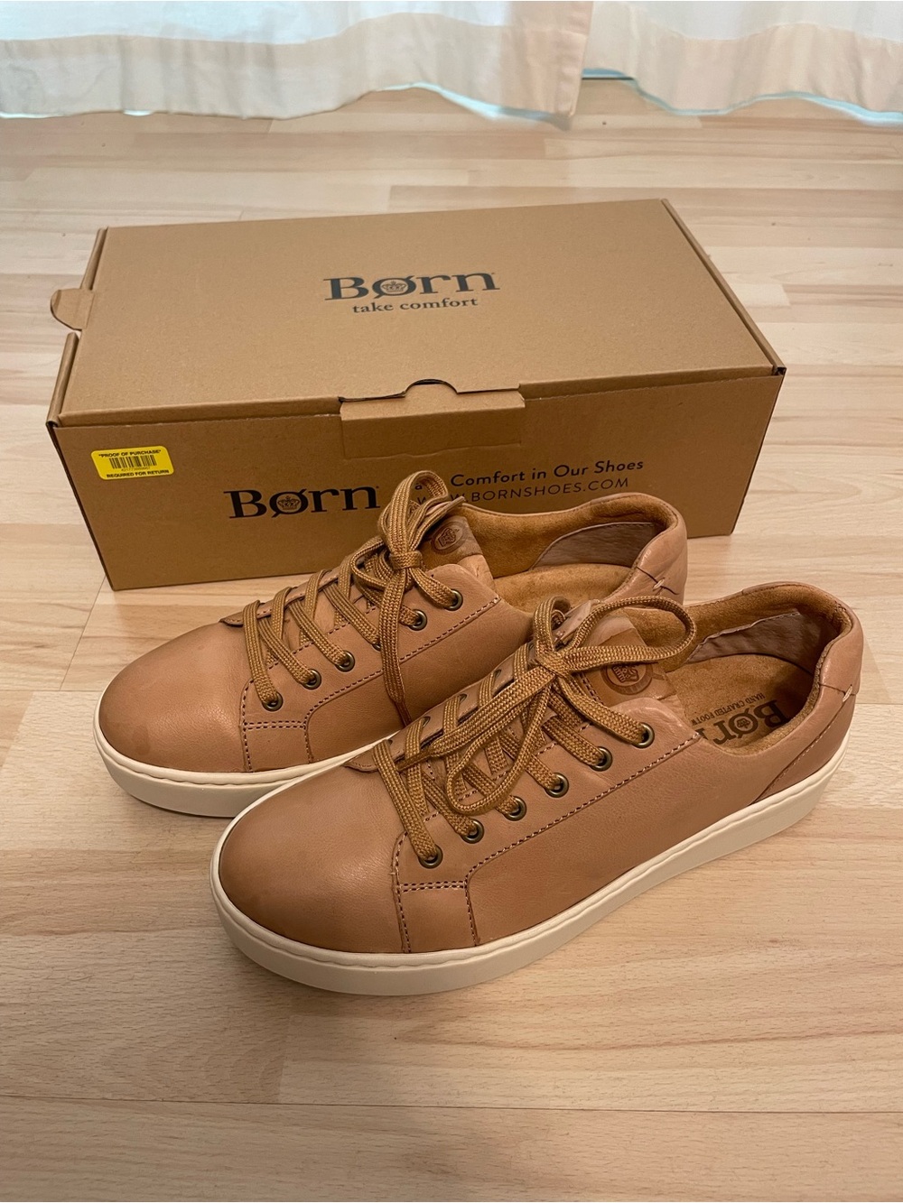 New! Born Mira Leather Platform Sneakers in Natural - Size 9.5 / 40